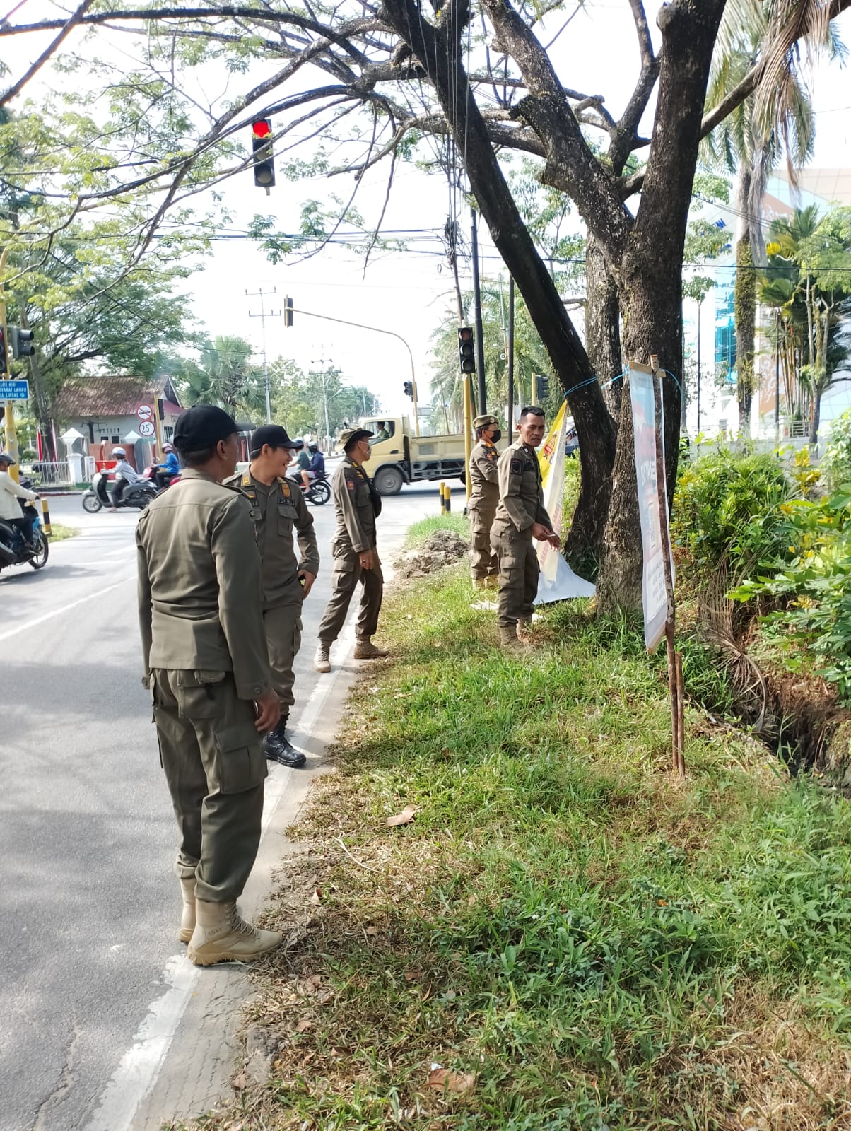 Pelaksanaan Kegiatan Patroli Pembinaan dan Pengawasan Trantibum